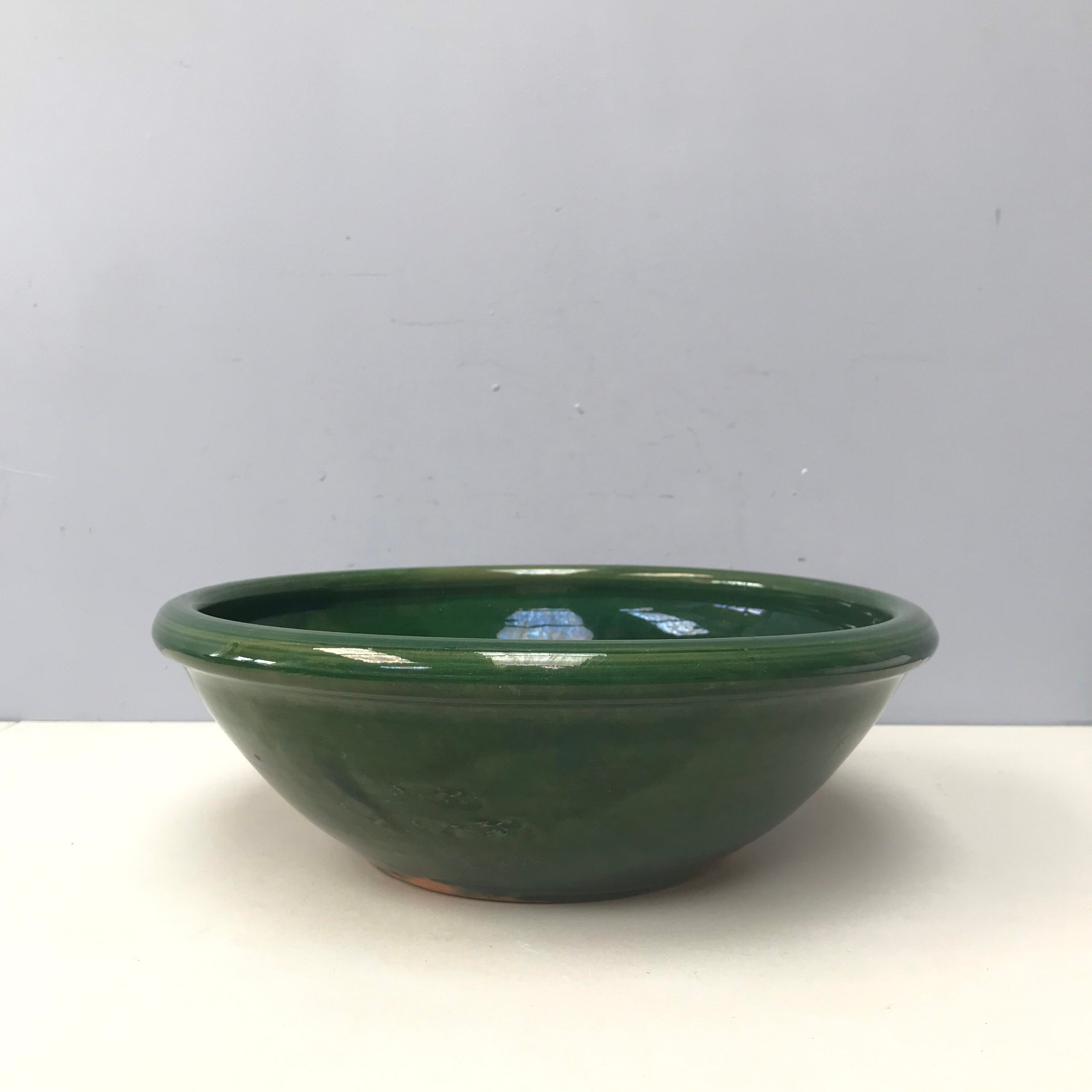 11 Grand Vintage Français Vert Glacé Terracotta Bol de Fruits Céramique Glaçure Poterie en Céramique