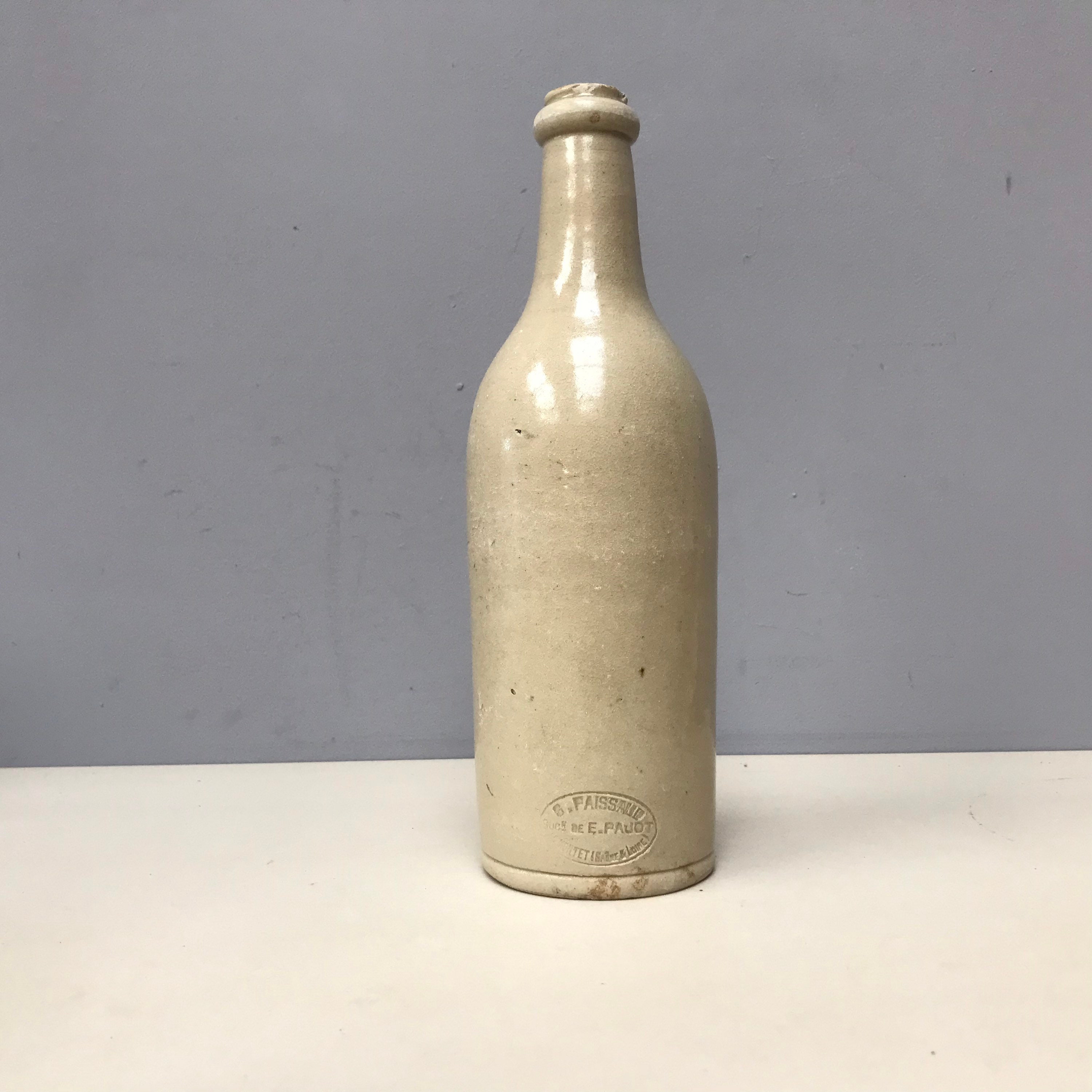 Plus Disponible Bouteille Vintage Français en Grès Beau Gris Beige Stone Ware Crazing et Glaçure Nat