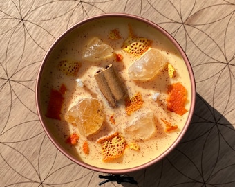 Happiness Crystal Candle with Citrine, Orange Peel, and Cinnamon
