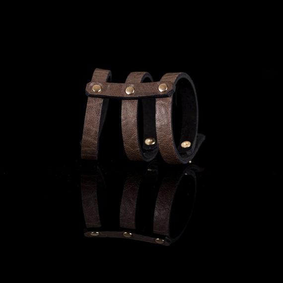 アクセサリー PARALLEL X STUDIO \"DRAPE LEATHER CUFF\" DRAPE LEATHER CUFF BLACK – Parallel X