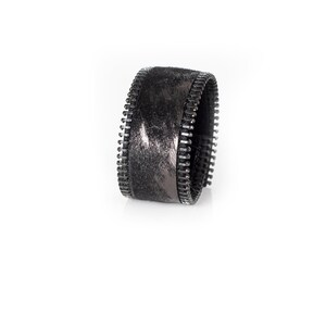 The Slim Zipper Leather Cuff