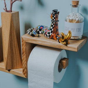 Support de papier toilette en bois avec étagère murale DROITE pour rouleau de wc facile à ranger en bois naturel matériau chêne 33x15x10 cm Actif image 5