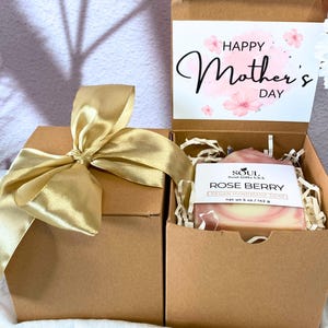 Gift Package, Personalized Gift Set, Bath and Body Basket, Wellness Gift Box, Birthday Wellness Gift Set