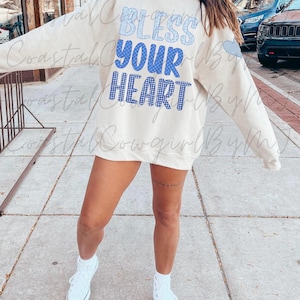 Design de camiseta inspirada em Megan Moroney "Bless Your Heart" PNG
