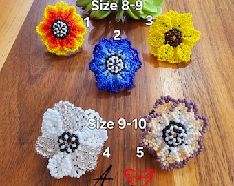 Gorgeous Spring Flower Beaded Chaquira 3 Dimentional Rings / Lindos Anillos Artesanales Flor Huichol