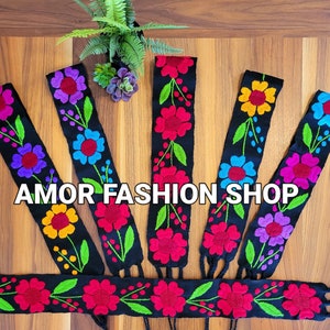 ゴージャスな黒ベルト カラフルな手刺繍の花サッシュ - Cintos / Fajos Mexicanos Negros Bordados a Mano Negros con Colores Artesanales