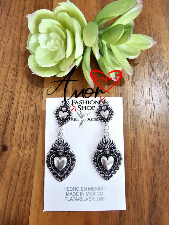 Sagrado Corazón Silver Earrings / Aretes en Plata