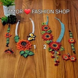 Sunflower Crystal Beaded 3 Dimentional Necklaces 3 Piece SET Native / Juego de Collar Artesanal Huichol en Chaquira  Tipo Girasol 3 Piezas.