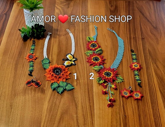Sunflower Crystal Beaded 3 Dimentional Necklaces 3 Piece SET Native / Juego de Collar Artesanal Huichol en Chaquira Tipo Girasol 3 Piezas.