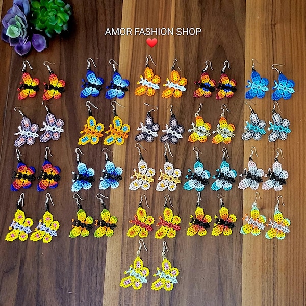 Beautiful Butterfly Handcraft Beaded Earrings in different colors / Lindos Aretes Mariposa Artesanales Chaquira Huichol