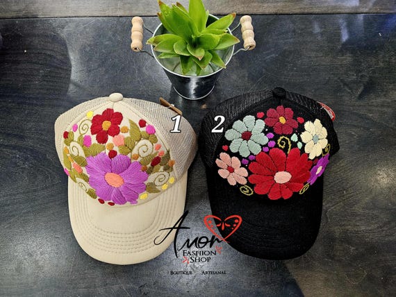 Fashionable Trucker Embroider Caps Adjustable Strap / Cachuca Gorra Bordado a Mano Artesanal Mexicano