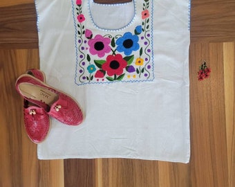 Hermosas blusas bordada a mano