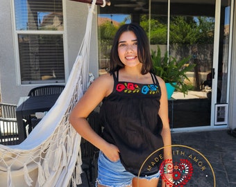 メキシカン刺繍ストラップトップス S/M - Unitalla Hermosas Blusas Bordadas a Mano Artesanal