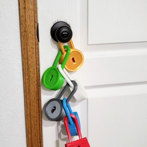 Hello Neighbor Lock and Key 3D Printed Fan Inspired image 6