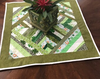St Patrick’s Day Table Topper