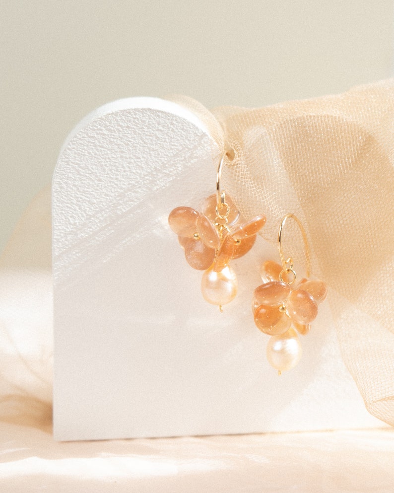 Floral resin earrings with natural quartz crystal, Cute flower earrings with faceted teardrop clear crystal, Blue earrings, Dainty earrings image 10