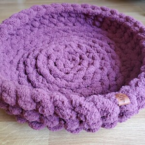 chenille cat bed