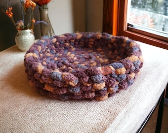 Hand Made Cat Bed | Calming Pet Bed | Cat Nest | Cat Cave | Calming | MACHINE WASHABLE