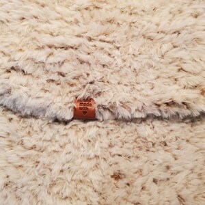 calming cat bed