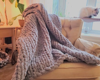 Light Chunky Throw | Chunky Knit Blanket | Chunky Throw | Hand Knit | Thick Blanket