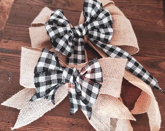 Handmade Burlap and Plaid Bow: Farmhouse Holiday Decor