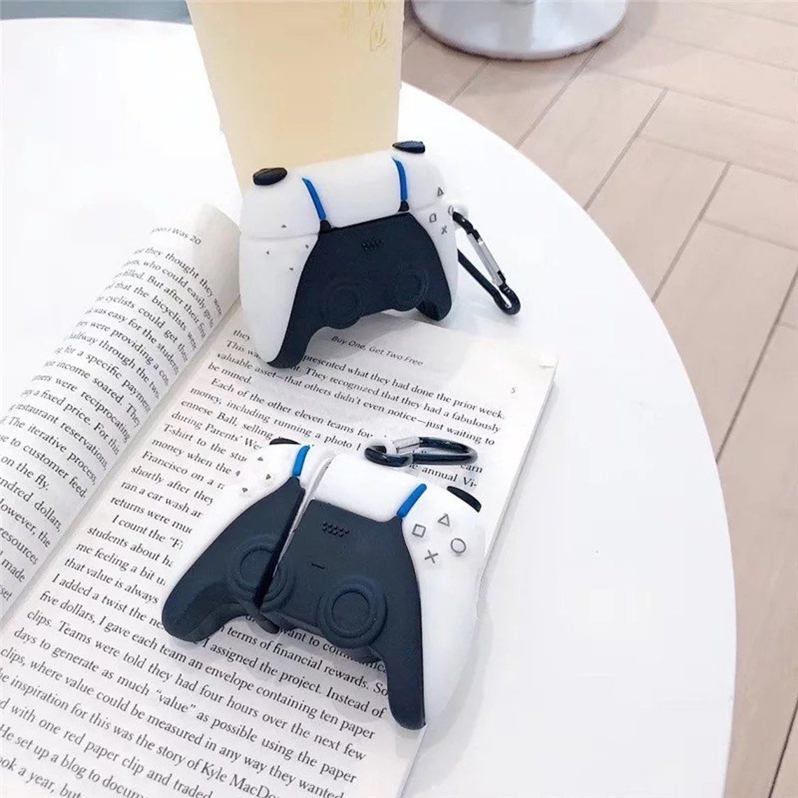 PS5 Controller Airpod 1 / 2 / pro case PlayStation 5 Cartoon | Etsy