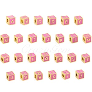 Cuentas espaciadoras de pulsera con letras iniciales coloridas, cuentas cuadradas de alfabeto rellenas de oro de 18k para fabricación de joyas personalizadas 6x6mm