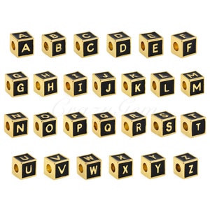 ブラックエナメルキューブイニシャルアルファベットビーズ ブレスレットやジュエリー作りに 6 x 6 mm