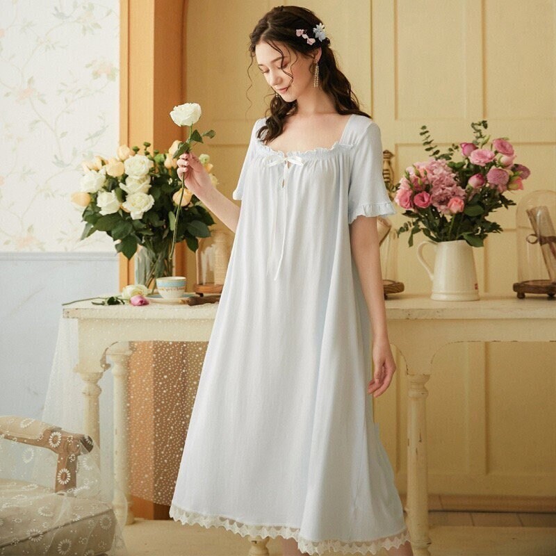 Summer Elegant Nightgown Square Neck 
