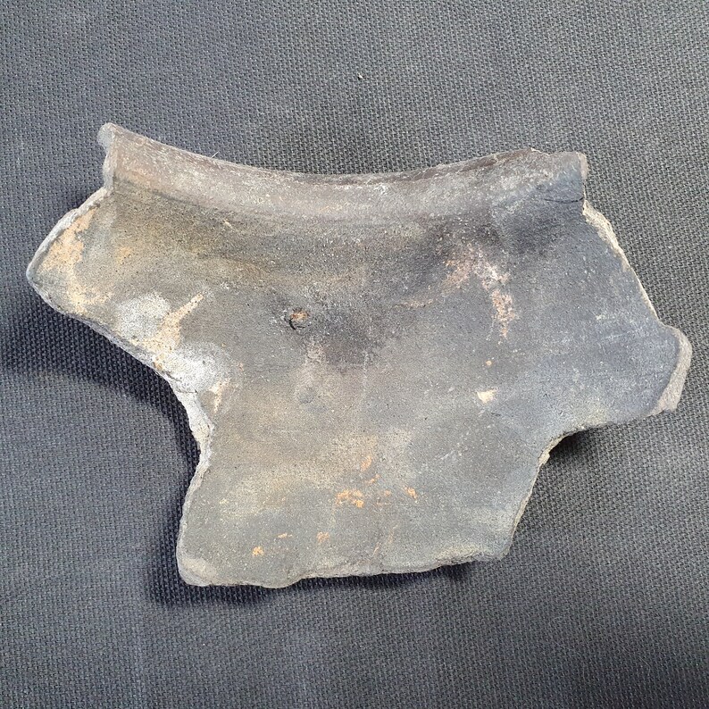 pottery fragment 49385 pottery fragment 49385