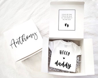 Baby Reveal to Father New Dad You Become A Daddy Baby Announcement The One Where Surprise Daddy Father/'s Day Short or Long Sleeves