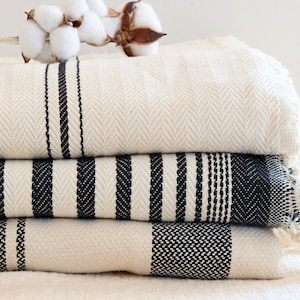 Soft king cotton bedspread is breathable and lightweight blanket. Cotton throw blanket is large and soft. 
Throw blanket is eco friendly gift. Organic cotton throw is all season blanket.