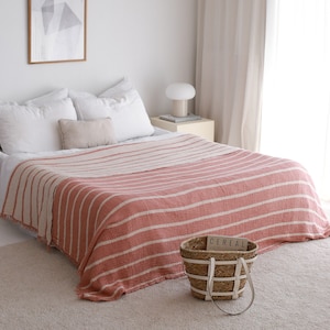 King Queen Muslin Bedspread, Soft Muslin Cotton Throw Blanket, 4 Layers Gauze Blanket, Muslin Bed Cover, Oversize King Blanket