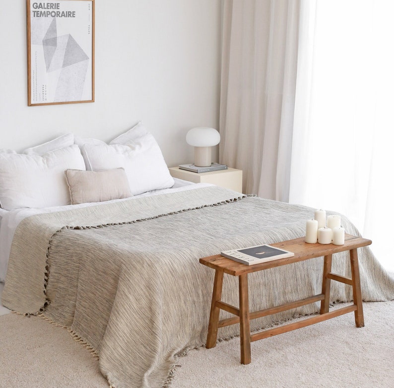 Soft king cotton bedspread is breathable and lightweight blanket. Cotton throw blanket is large and soft. 
Throw blanket is eco friendly gift. Organic cotton throw is all season blanket.
