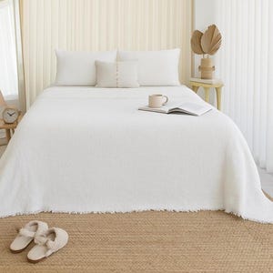 Soft Organic Muslin Bedspread, Gauze Cotton Blanket, Muslin Bed Cover, King Size Blanket, Twin Queen Bed Spread, King Coverlet, Pure White