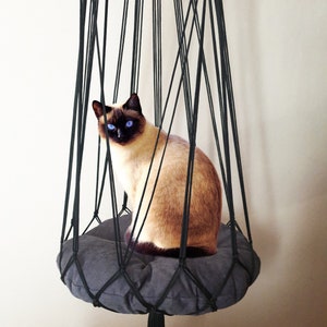 Moderne Makramee-Katzenhängematte, exklusives Makramee-Katzenbett, hängender Katzenkorb, Katzenschaukel, hängendes Katzenbett, Geschenk für Katze, Geschenk für Haustierliebhaber