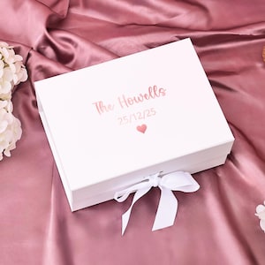 Personalised Magnetic Empty Box | Custom Gift Box for Family Christmas | Memory Box | Surprise Gift Box for Birthday/Graduation/Anniversary