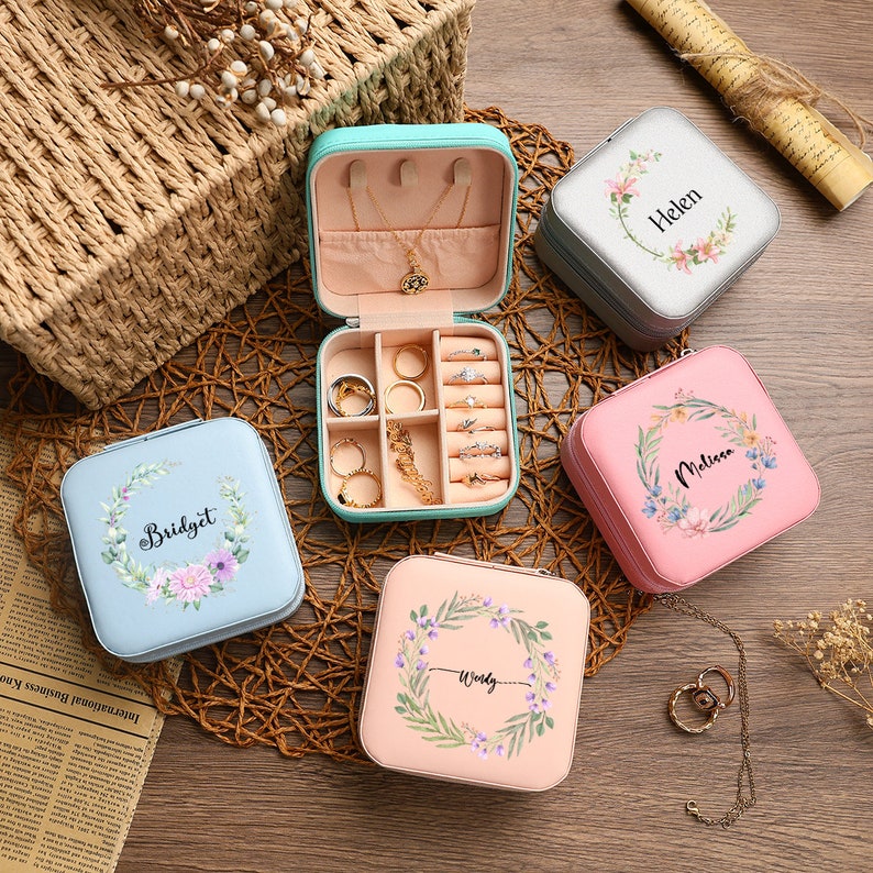 Custom Travel Jewelry Case ,Personalized Leather Jewelry Box with Name, Wedding Favors, Bridesmaid Party Gift, Birthday Gift, Gift For Her image 1
