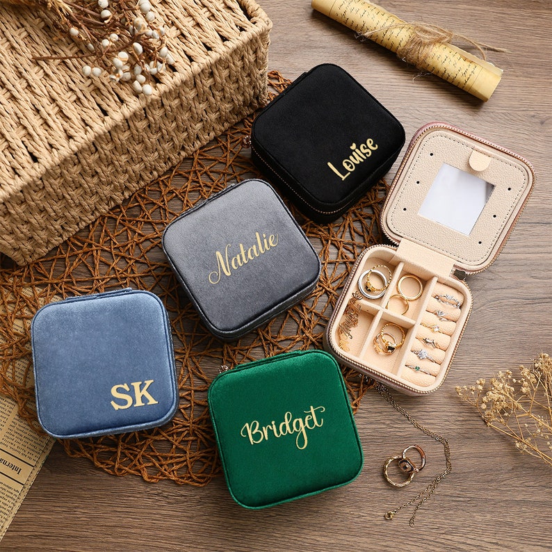 Custom Name Travel Jewellery Box ,Personalized Velvet Jewelry Box, Wedding Favors, Bridesmaid Party Gift, Jewelry Organizer, Gift for Her image 2