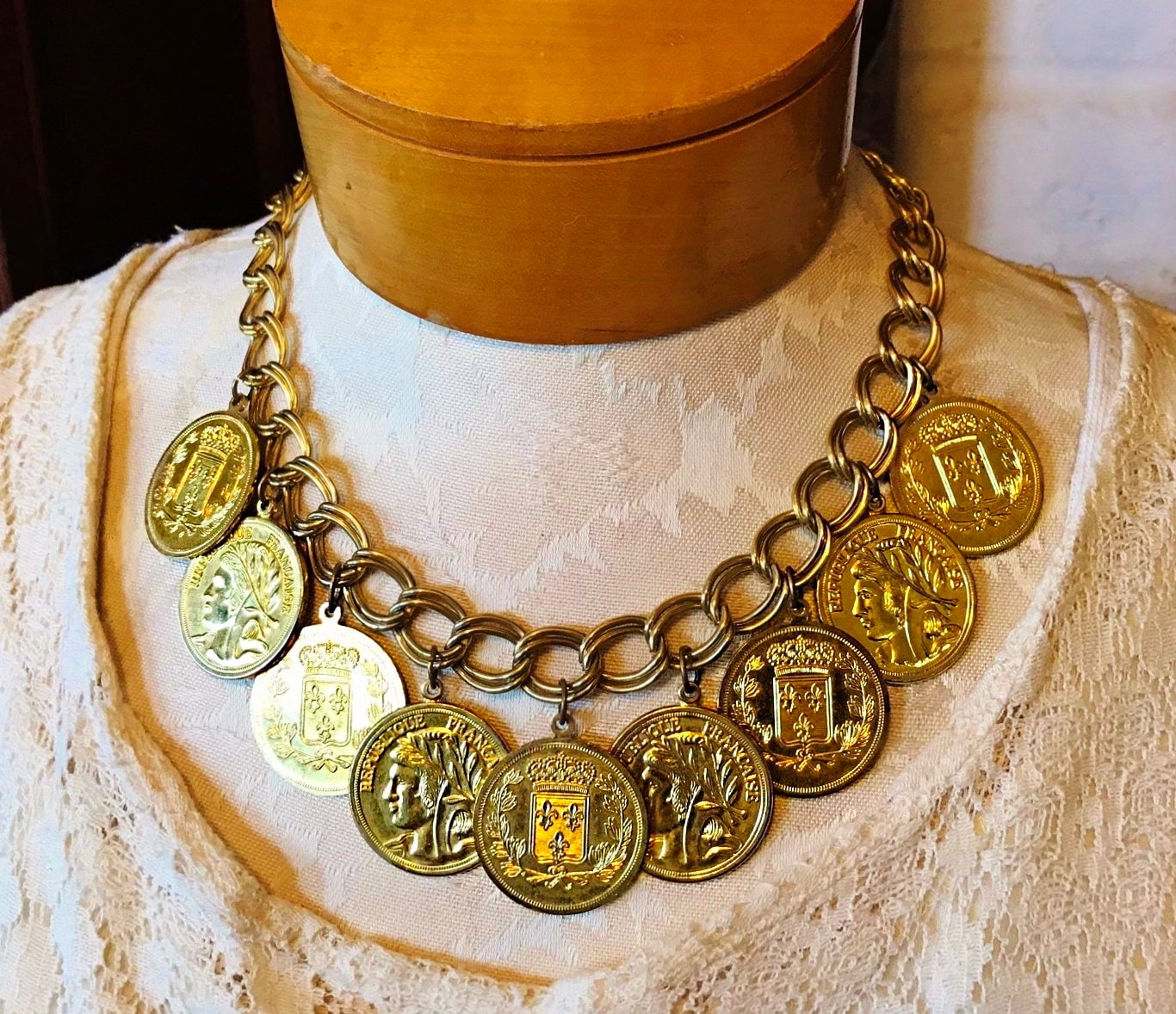 【希少美品】　REPUBLIQUE FRANCAISE コインネックレス ゴールド コイン ネックレス、REPUBLIQUE FRANCAISE 製、ダブル