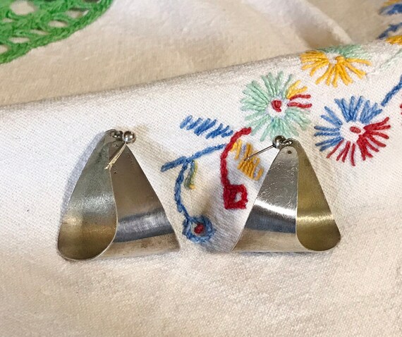 STERLING FOLDED Triangle EARRINGS, signed RoGERS,… - image 4