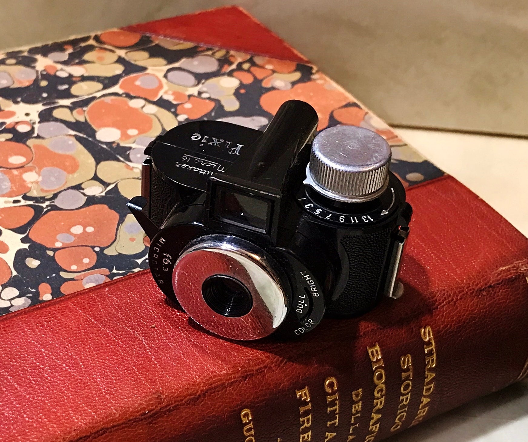 Miniature Spy Camera, PIXIE WHITTAKER Micro Subminiature 16