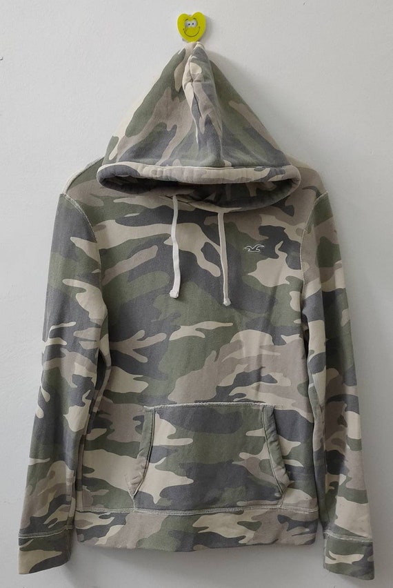 camo hollister hoodie