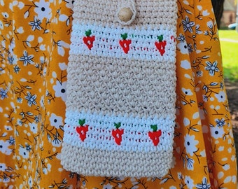 Crochet cross body phone bag, strawberry phone bag, crochet bag, cross body phone purse, crochet travel phone purse, handmade bag