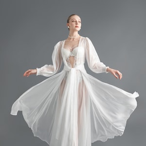 Glossy Shine Bridal Robe / Sheer Wedding Robe / Long Wedding Robe / Organza Bridal Robe / Long Sleeves Bridal Robe / Gift for Bride OOA57