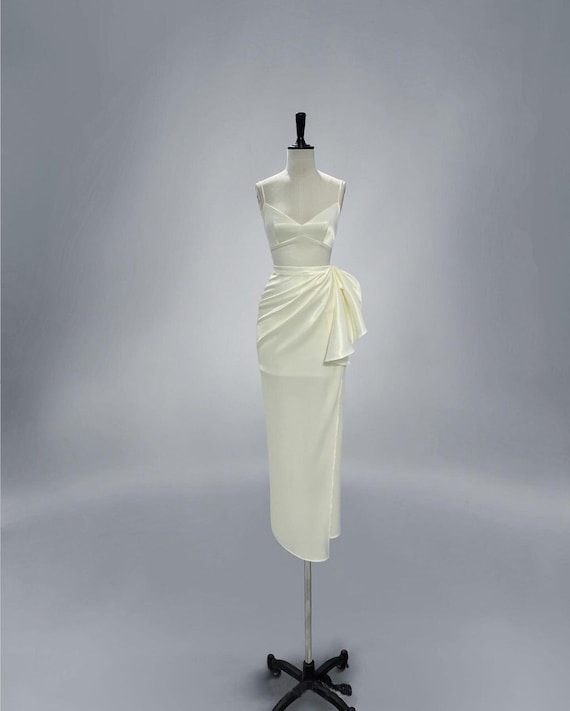 White Satin Corset Gown – Draped Engagement Dress DOO039