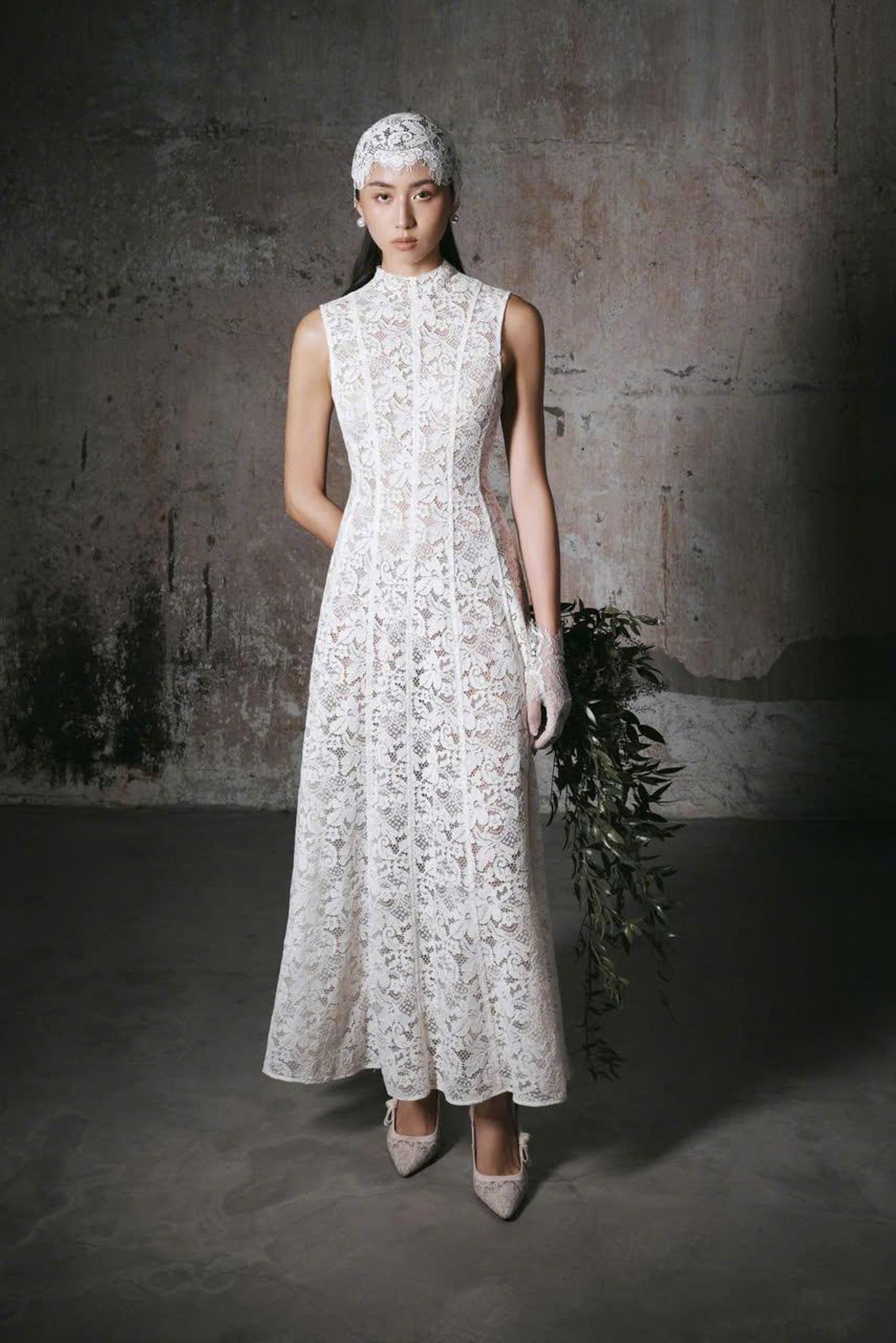 Floral Lace Wedding Gown | High-neck Sleeveless Bridal Dress DOO050 - Etsy Floral Lace Wedding Gown | High-neck Sleeveless Bridal Dress DOO050 - Etsy