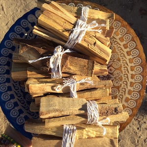 Palo Santo Bundle - Five (5) Sticks