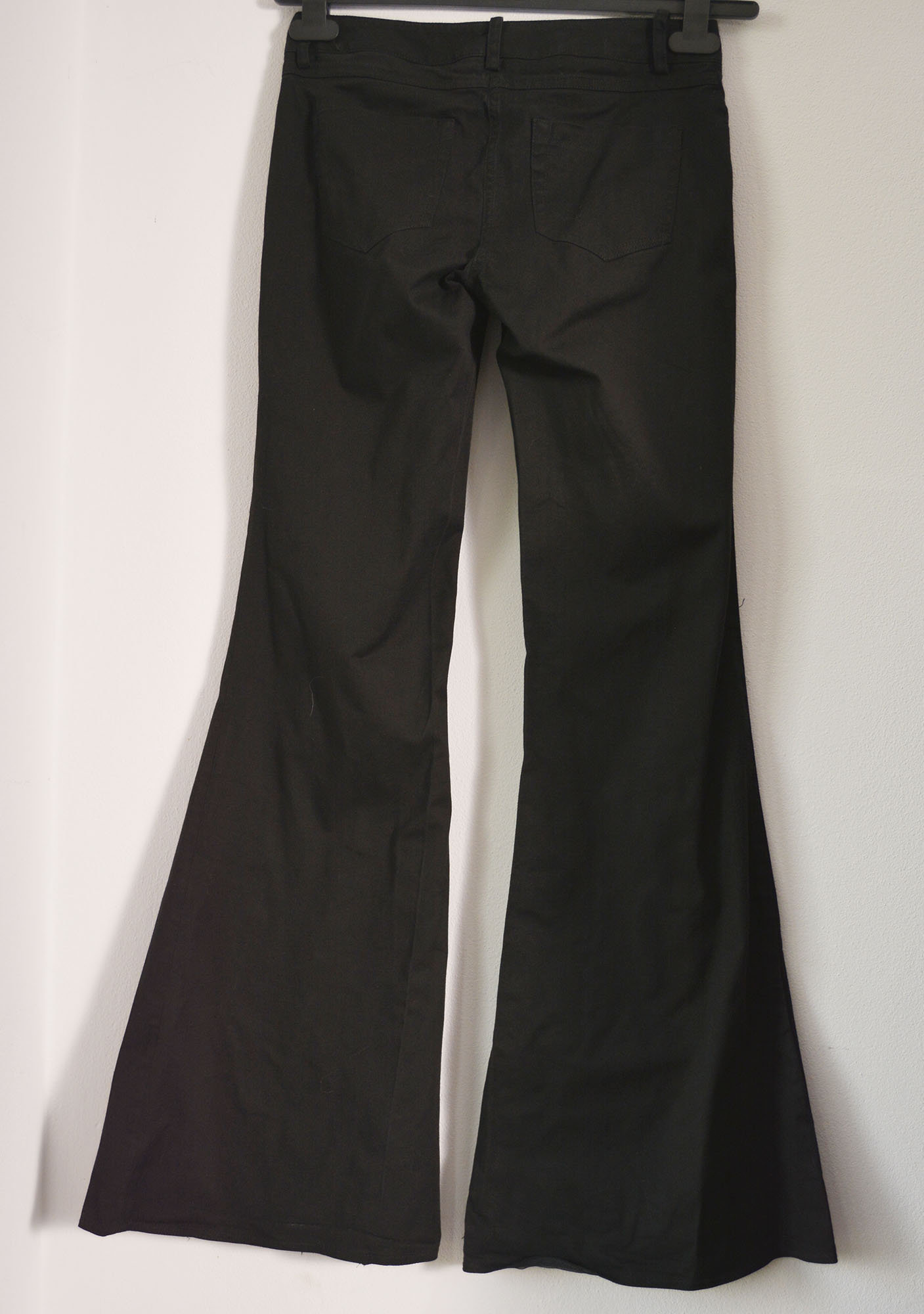 Size 6 8 Black Bell Bottom Pants Made in Italy 00s Vintage Low Waist