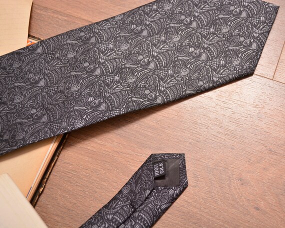 Optical Illusion Pattern Gray Formal Necktie | Ho… - image 2